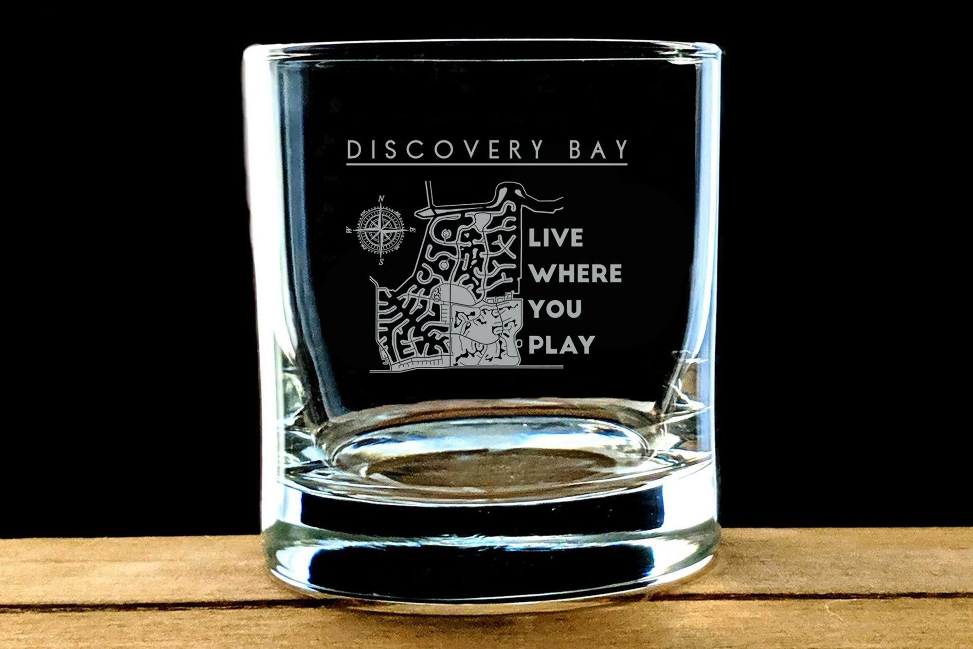 Discovery Bay Laser Etched Wisky Glass - Houseboat Kings