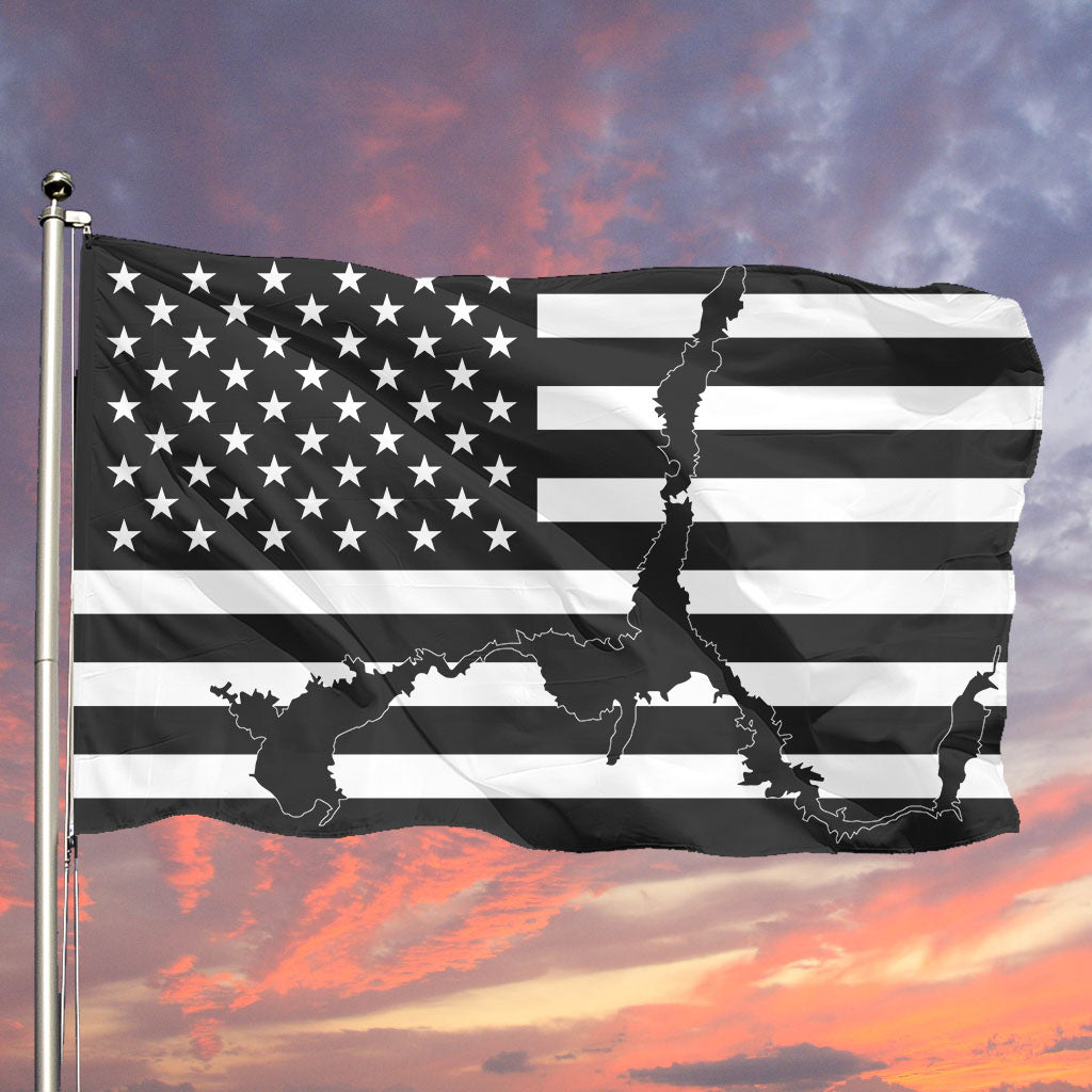 Lake Mead Black & White American Boat Flag Wall Art Single Sided - 36"x60" 